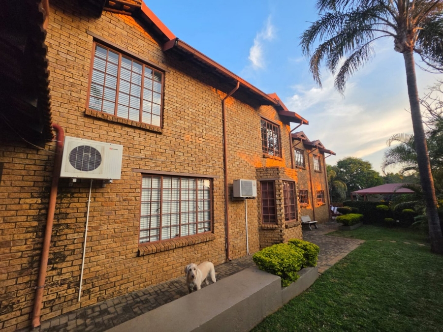 4 Bedroom Property for Sale in Bodorp North West